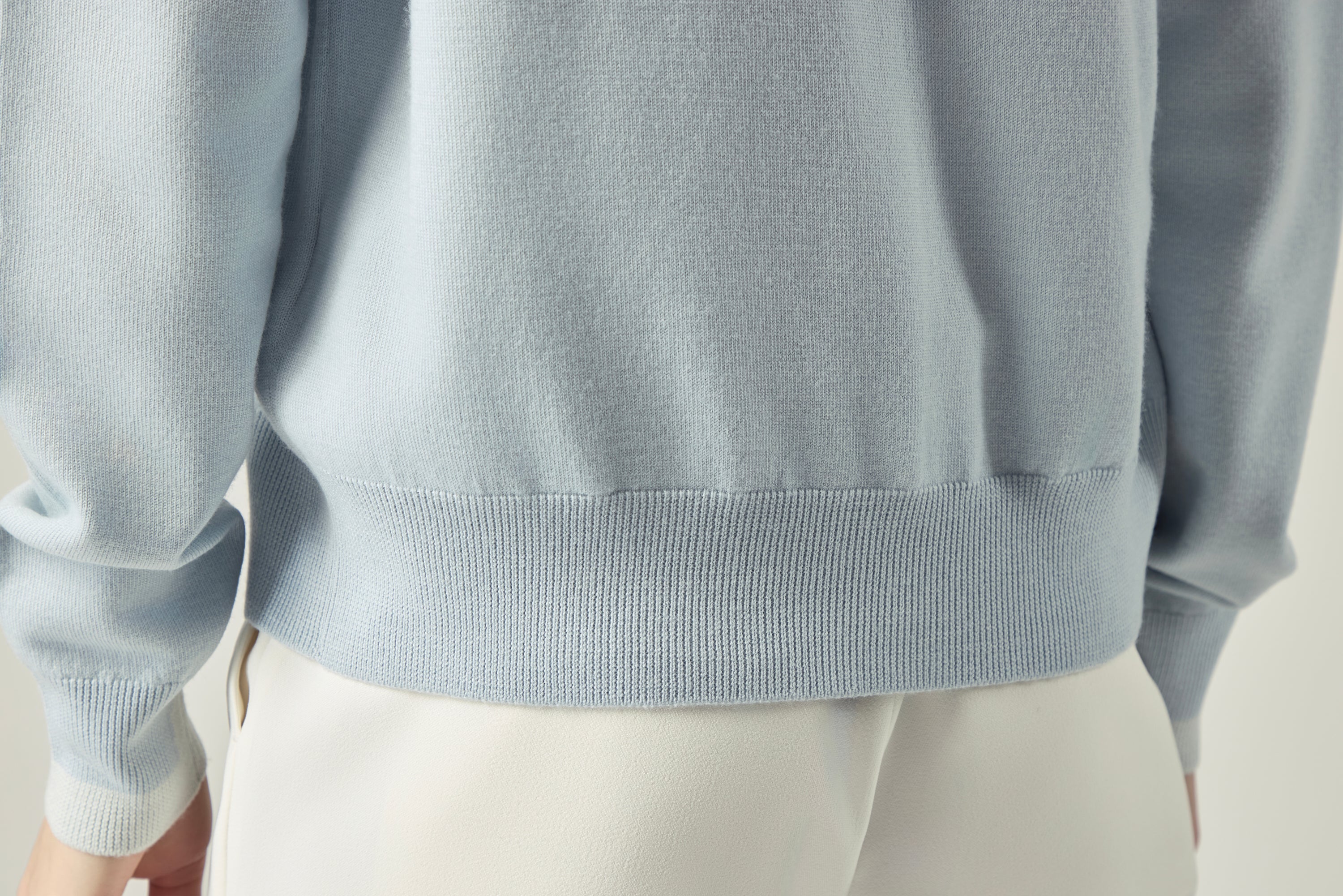 Classic Crewneck Cardigan _ Horizon Blue
