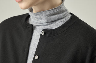 Classic Crewneck Cardigan _ Black