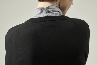 Classic Crewneck Cardigan _ Black