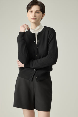 Essential High-neck _ Off white