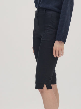 Capri Pants _ Black