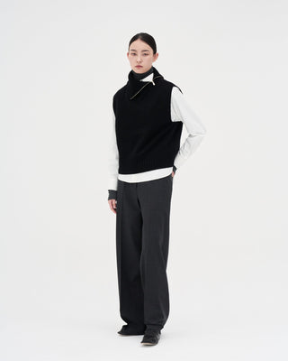 Turtleneck Vest _ Black
