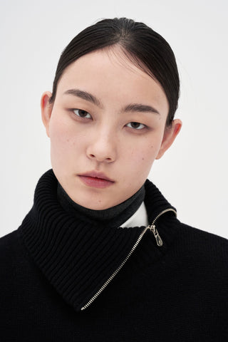 Turtleneck Vest _ Black