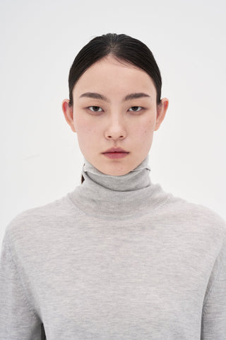 Wool Turtleneck Knit _ Light Grey