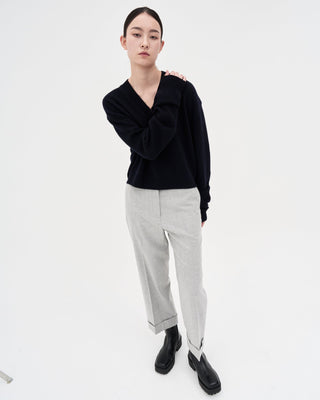 V-neck Knit _ Navy